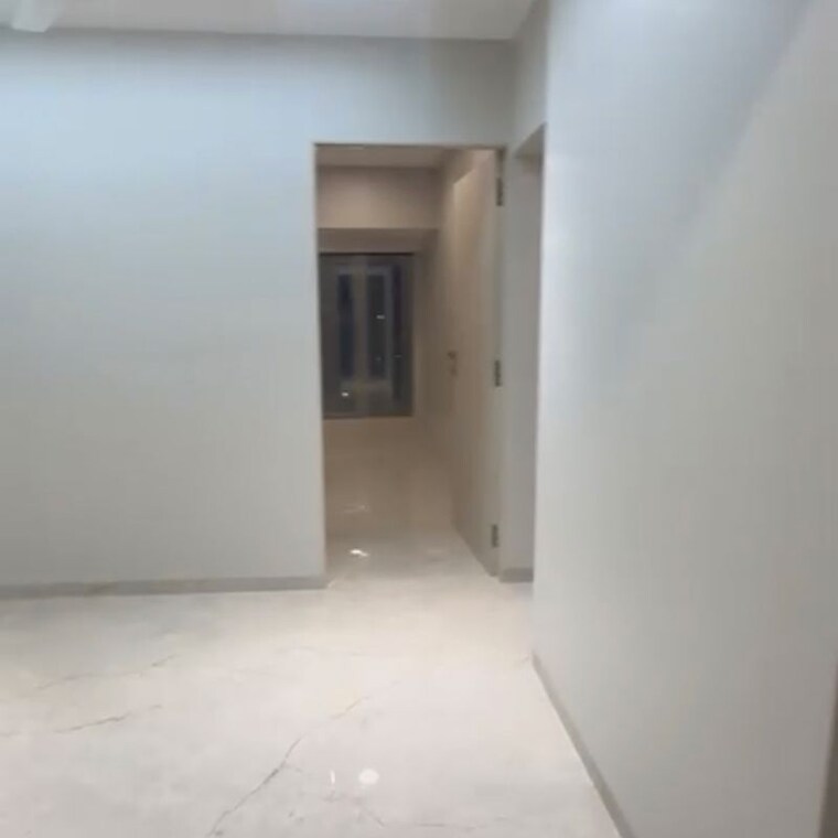 Room, andheri west 4 Bedroom 1350 Sq.Ft. Apartment In Andheri West Mumbai 10053397