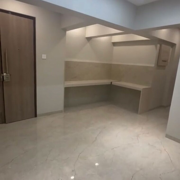 Room, andheri west 4 Bedroom 1350 Sq.Ft. Apartment In Andheri West Mumbai 10053397