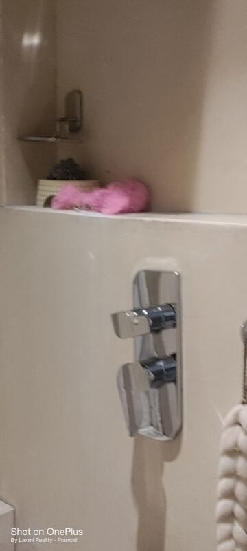 Furnished Amenities in 3 BHK Apartment at Lalitambika Akshay, Worli – for Rent