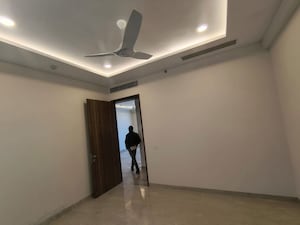 Room in 2 BHK Apartment at Sector 22 – for Rent