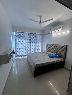 3 BHK Builder Floor For Sale in Pyramid Altia