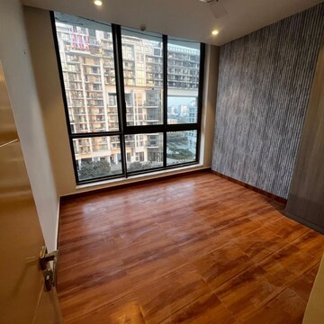 Room in 3 BHK Apartment at M3M Latitude, Sector 65 – for Sale