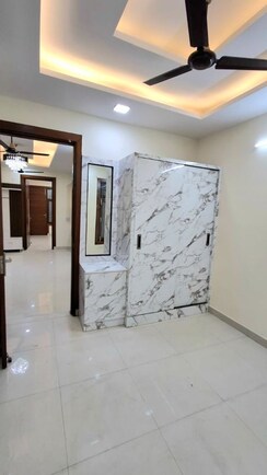 2 BHK Builder Floor For Sale in Vasundhara Sector 1