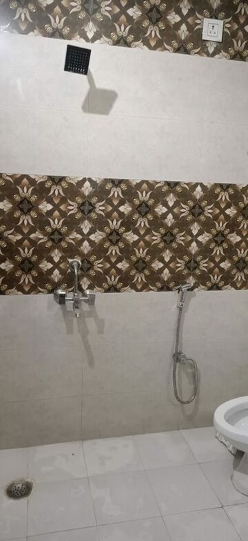 Bedroom in 2 BHK Builder Floor at Vasundhara Sector 5 – for Sale