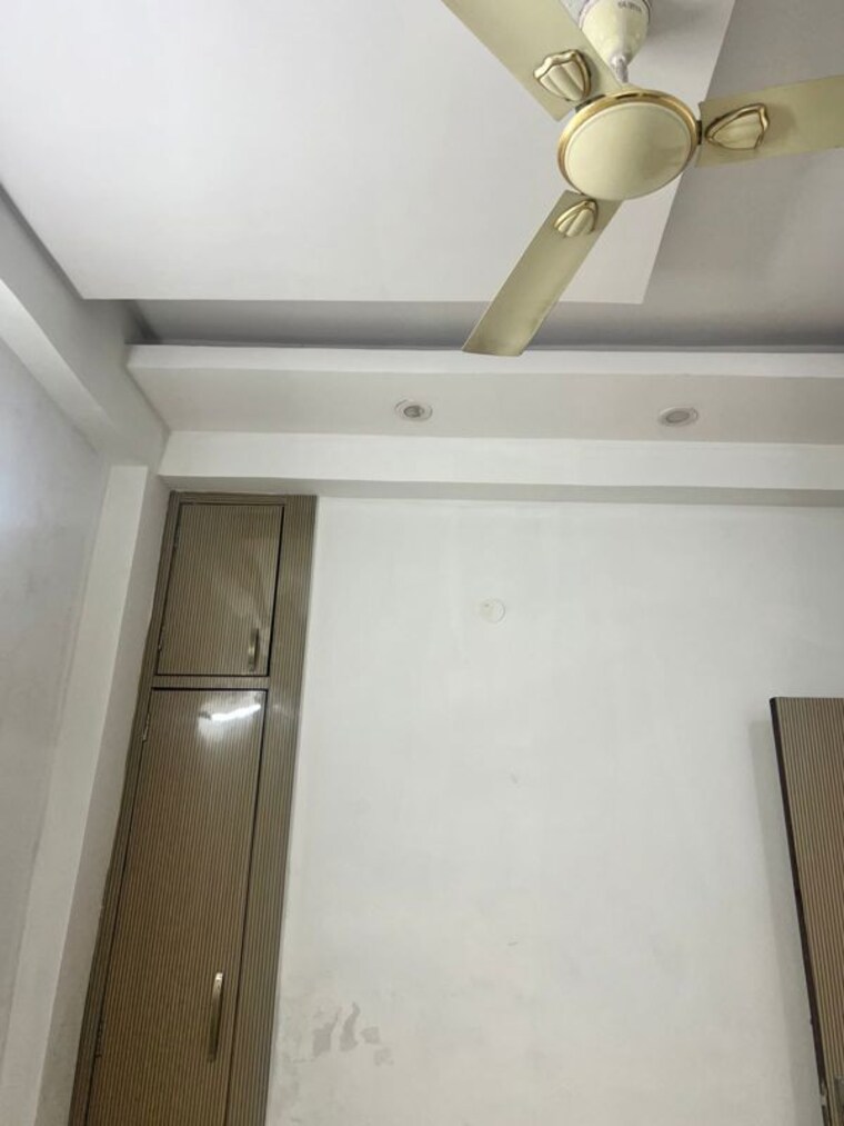 undefined, vasundhara sector 1 2 Bedroom 750 Sq.Ft. Builder Floor In Vasundhara Sector 1 Ghaziabad 9863043