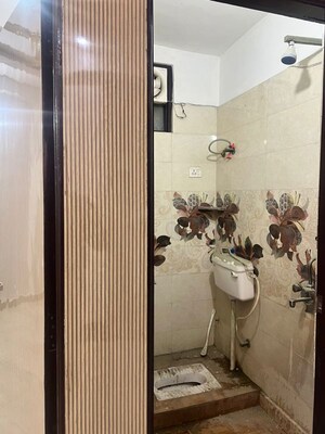 Bathroom in 2 BHK Builder Floor at Vasundhara Sector 1 – for Sale