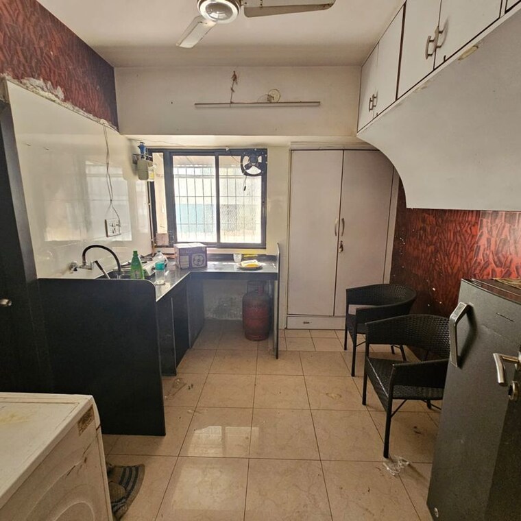 Team Area, andheri west 2 Bedroom 1045 Sq.Ft. Apartment In Andheri West Mumbai 10053447
