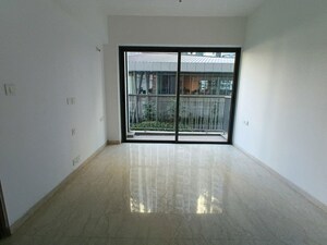 2 BHK Apartment For Sale in Kalpataru Immensa, Kolshet Road