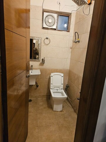 Bathroom in 3 BHK Builder Floor at Vasundhara Sector 3 – for Sale