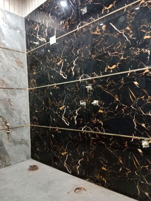 Balcony in 3 BHK Builder Floor at Vasundhara Sector 3 – for Sale