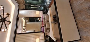 Room in 4 BHK Apartment at Piramal Mahalaxmi, Mahalaxmi – for Sale