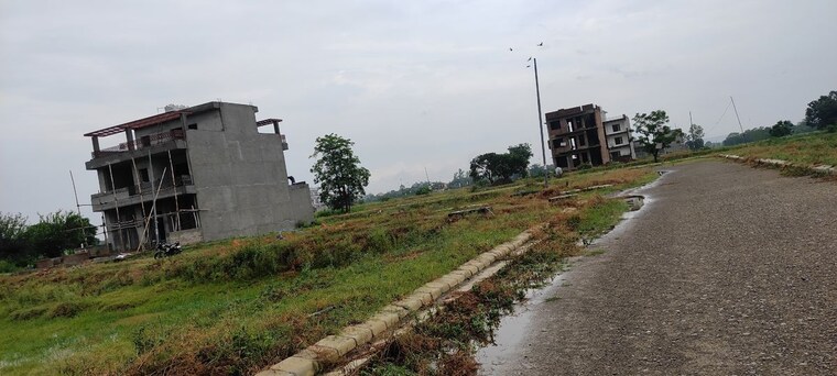 undefined, mullanpur  333 Sq.Yd. Plot In Mullanpur Chandigarh 10053536
