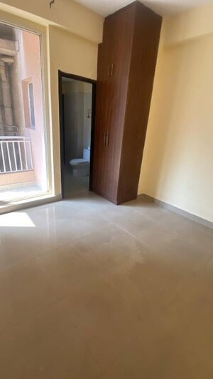 Room in 2 BHK Apartment at ACE Platinum, Zeta I Greater Noida – for Sale