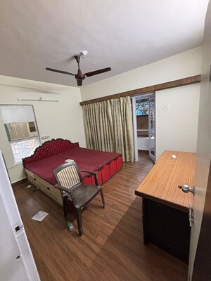 Master Bedroom in 2 BHK Apartment at Rajnigandha CHS Goregaon, Goregaon East – for Rent