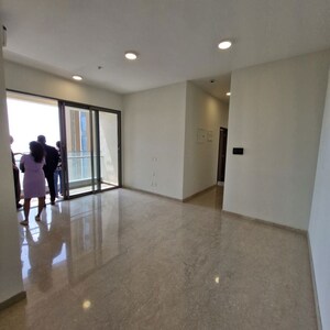 Room in 2 BHK Apartment at Piramal Mahalaxmi, Mahalaxmi – for Rent