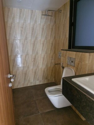 Bathroom in 2 BHK Apartment at Kalpataru Immensa, Kolshet Road – for Sale