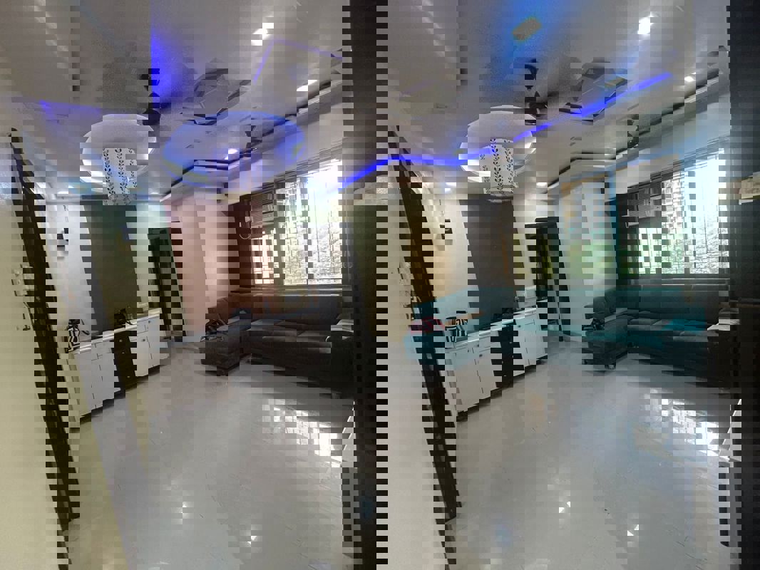 2 BHK + Pooja Room 650 Sq.Ft. Apartment in Royal Palace