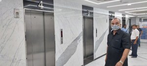 Building Lobby in 3 BHK Apartment at DLF Building 10, Dlf Phase ii – for Rent