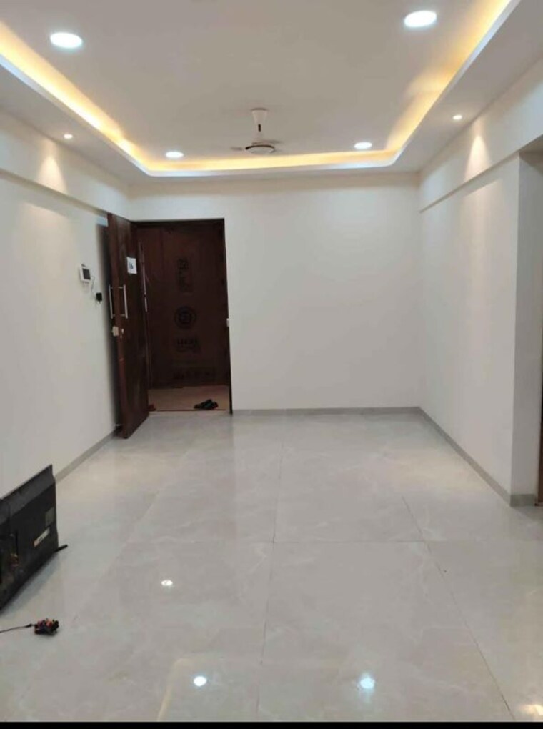 Room, godrej-emerald 2 Bedroom 876 Sq.Ft. Apartment In Ghodbunder Road Thane 9137879