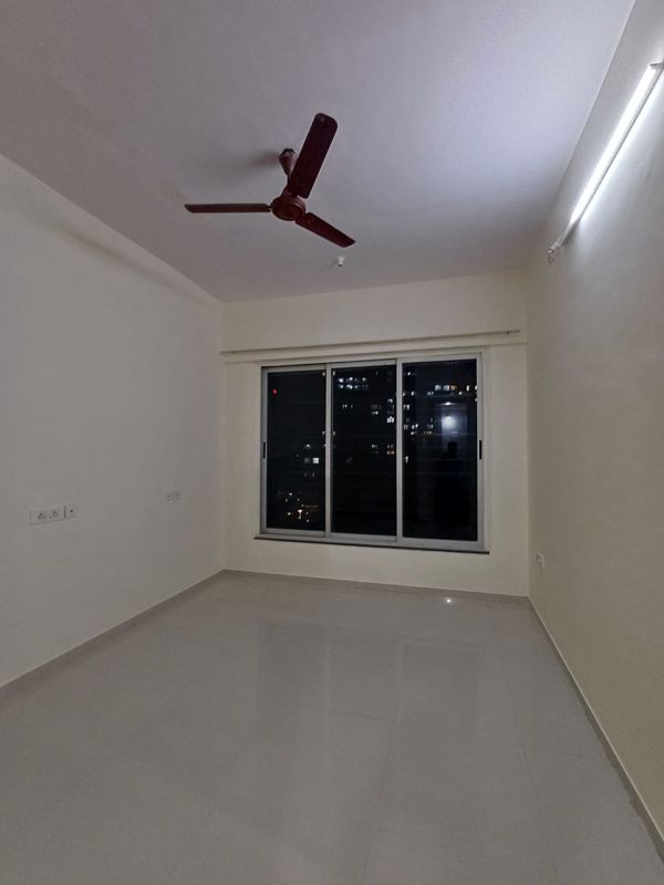 2 BHK Apartment For Rent in Vasant Fiona