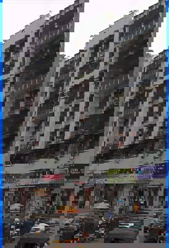 2 BHK + Pooja Room,Study Room 1050 Sq.Ft. Apartment in Chetwani Swastik Garden