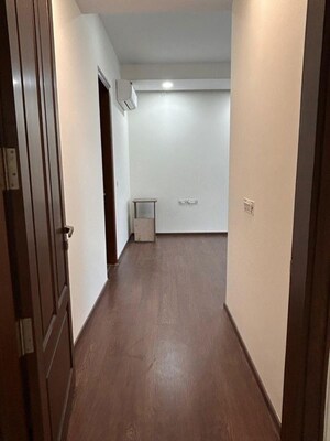 Building Lobby in 3 BHK Apartment at Sector 52 – for Rent
