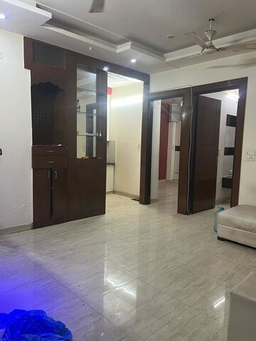 Room in 2 BHK Builder Floor at Vasundhara Sector 5 – for Rent