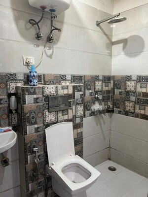 Bathroom in 2 BHK Builder Floor at Vasundhara Sector 5 – for Rent