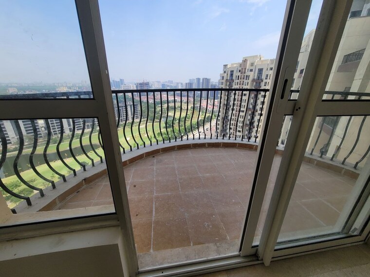 Balcony, 3c-lotus-boulevard 2 Bedroom 1250 Sq.Ft. Apartment In Sector 100 Noida 10053817