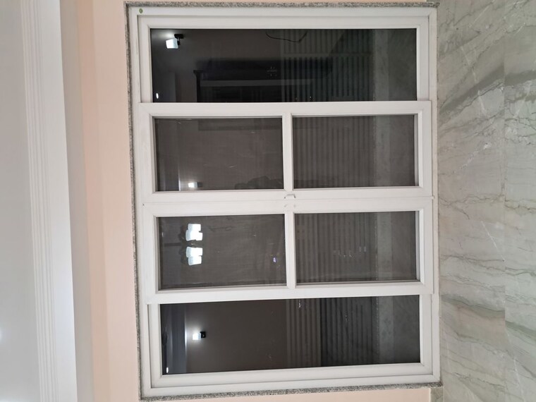 Room, chittaranjan park 3 Bedroom 260 Sq.Yd. Builder Floor In Chittaranjan Park Delhi 10053819