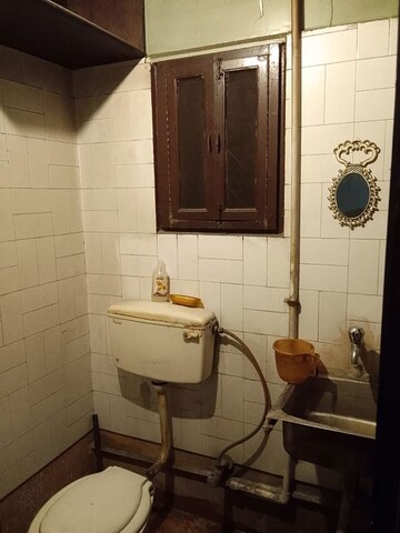 Bathroom in 2 BHK Apartment at Ballygunge – for Sale