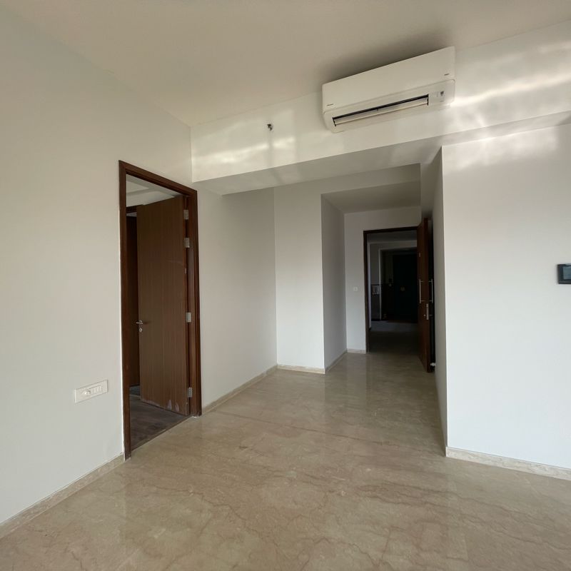 4 BHK + Servant Room Apartment For Rent in Kalpataru Vista