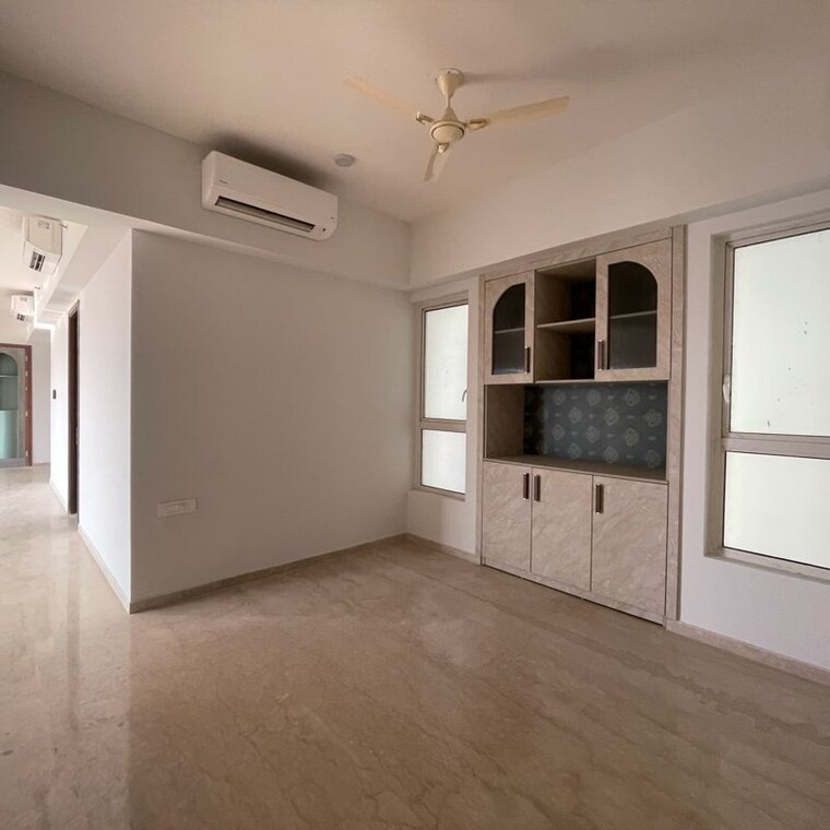 Room, kalpataru-vista 4 Bedroom 3938 Sq.Ft. Apartment In Sector 128 Noida 10053870