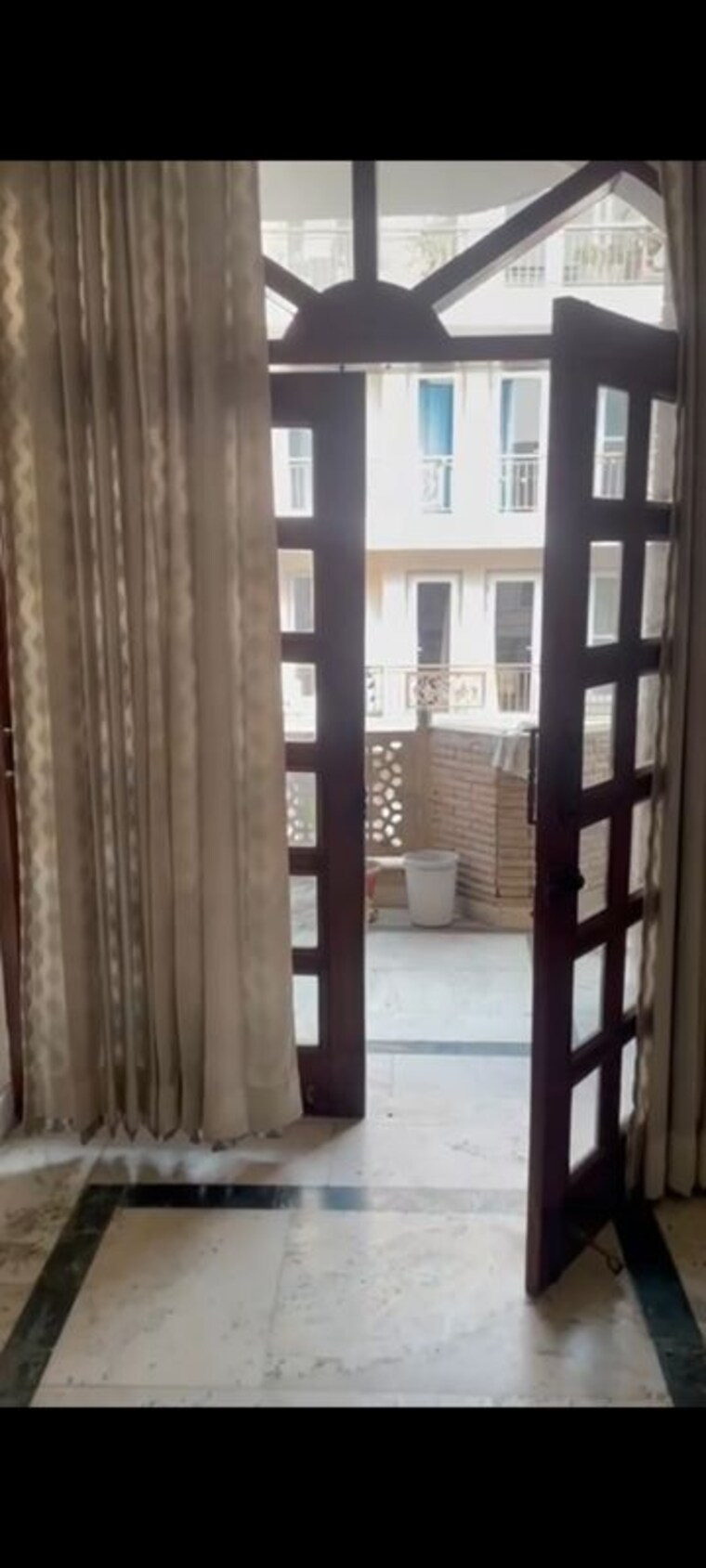 undefined, safdarjung enclave 3 Bedroom 125 Sq.Yd. Builder Floor In Safdarjung Enclave Delhi 10053874