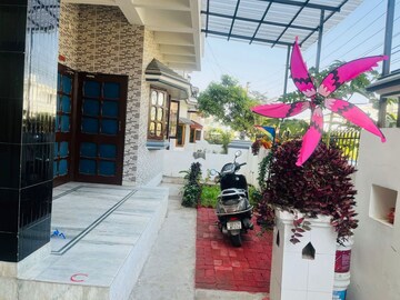 2 BHK Villa – Exterior View View at Ajabpur Kalan - for Rent