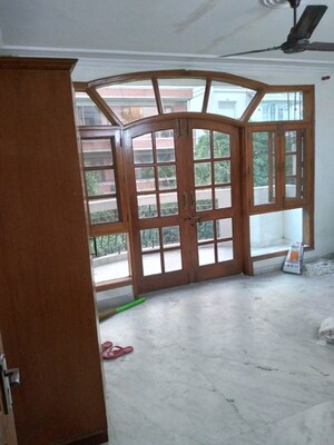 3 BHK Builder Floor For Rent in Lajpat Nagar 4