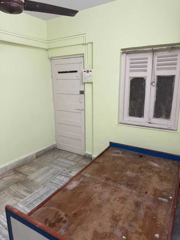 Room, dombivli west 1 Bedroom 570 Sq.Ft. Apartment In Dombivli West Thane 10053894