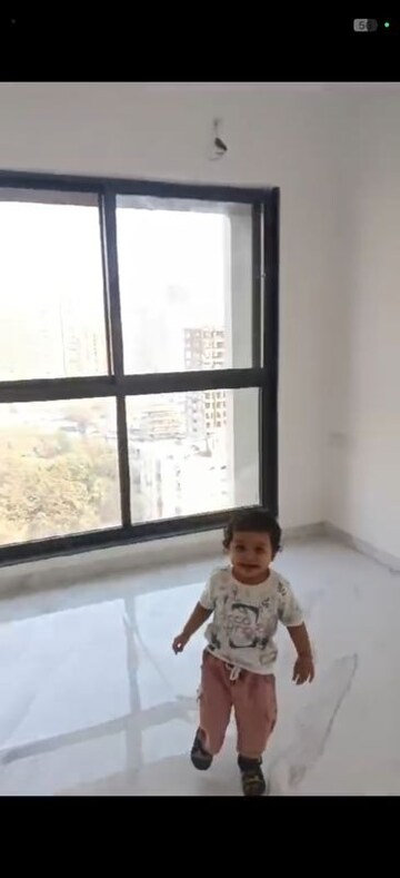 Room in 2 BHK Apartment at Andheri West – for Rent