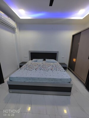 Bedroom in Studio Builder Floor at Sector 47 – for Rent