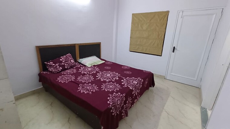 Bedroom, east of kailash 1 Bedroom 650 Sq.Ft. Builder Floor In East Of Kailash Delhi 10053913