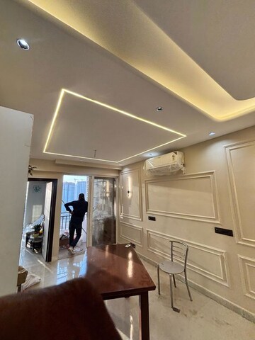 Furnished Amenities in 2 BHK Apartment at Signature Global Prime, Sector 63a – for Rent