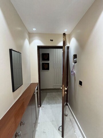 Building Lobby in 2 BHK Apartment at Signature Global Prime, Sector 63a – for Rent