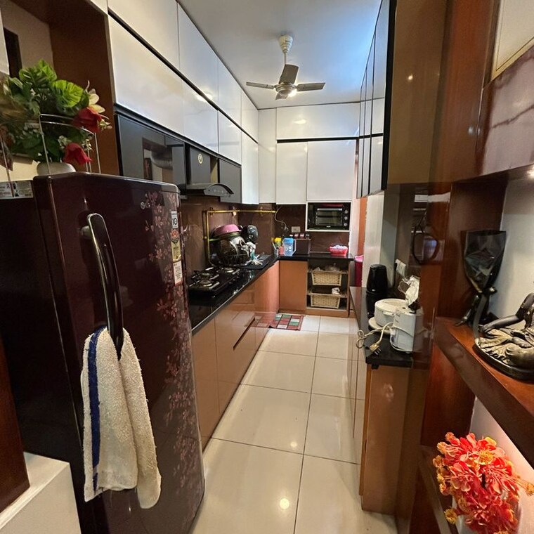 Kitchen, wave-dream-homes 2 Bedroom 808 Sq.Ft. Apartment In Ram Nagar Ghaziabad 10054011