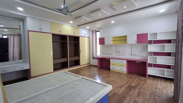 Bedroom, pooja-first-leaf 4 Bedroom 4600 Sq.Ft. Villa In Gachibowli Hyderabad 10054016