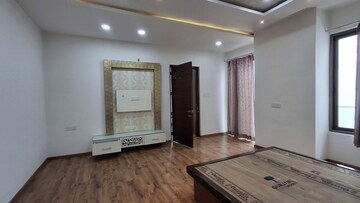 Room in 4 BHK Villa at Pooja First Leaf, Gachibowli – for Rent