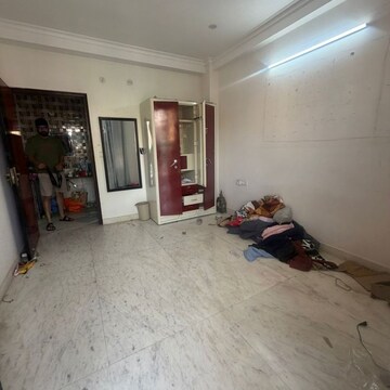 Parking in 4 BHK Apartment at Sector 15 – for Rent