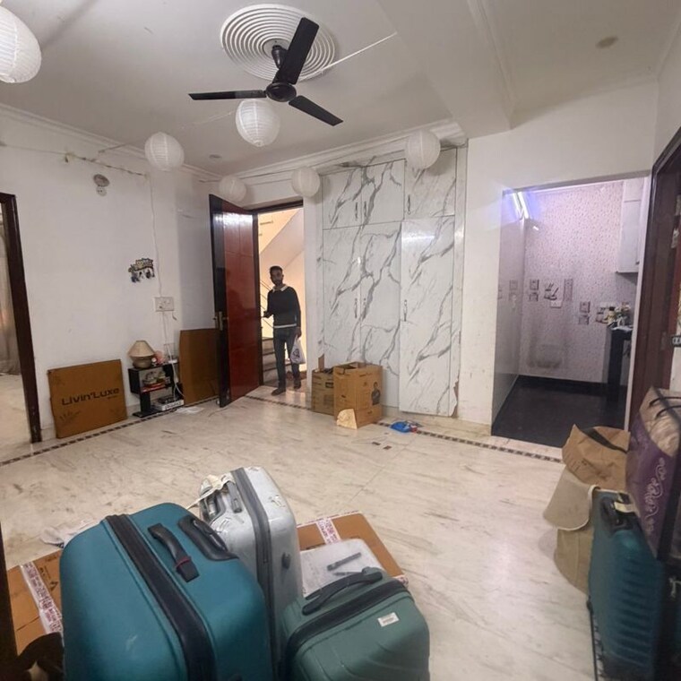Bedroom, sector 15 4 Bedroom 3200 Sq.Ft. Apartment In Sector 15 Gurgaon 10054031