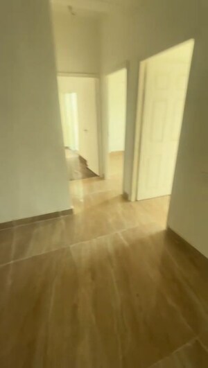 Room in 3 BHK Apartment at Migsun Twinz, Eta Ii Greater Noida – for Sale