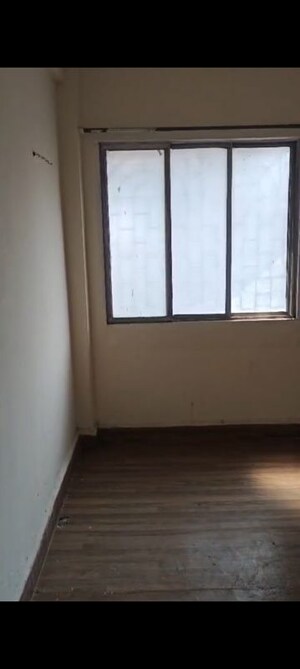 Room in 2 BHK Apartment at Sanghvi Towers, Mira Road – for Rent