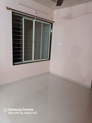 Room in 3 BHK Apartment at Prayeja Pearl, Nanded – for Rent